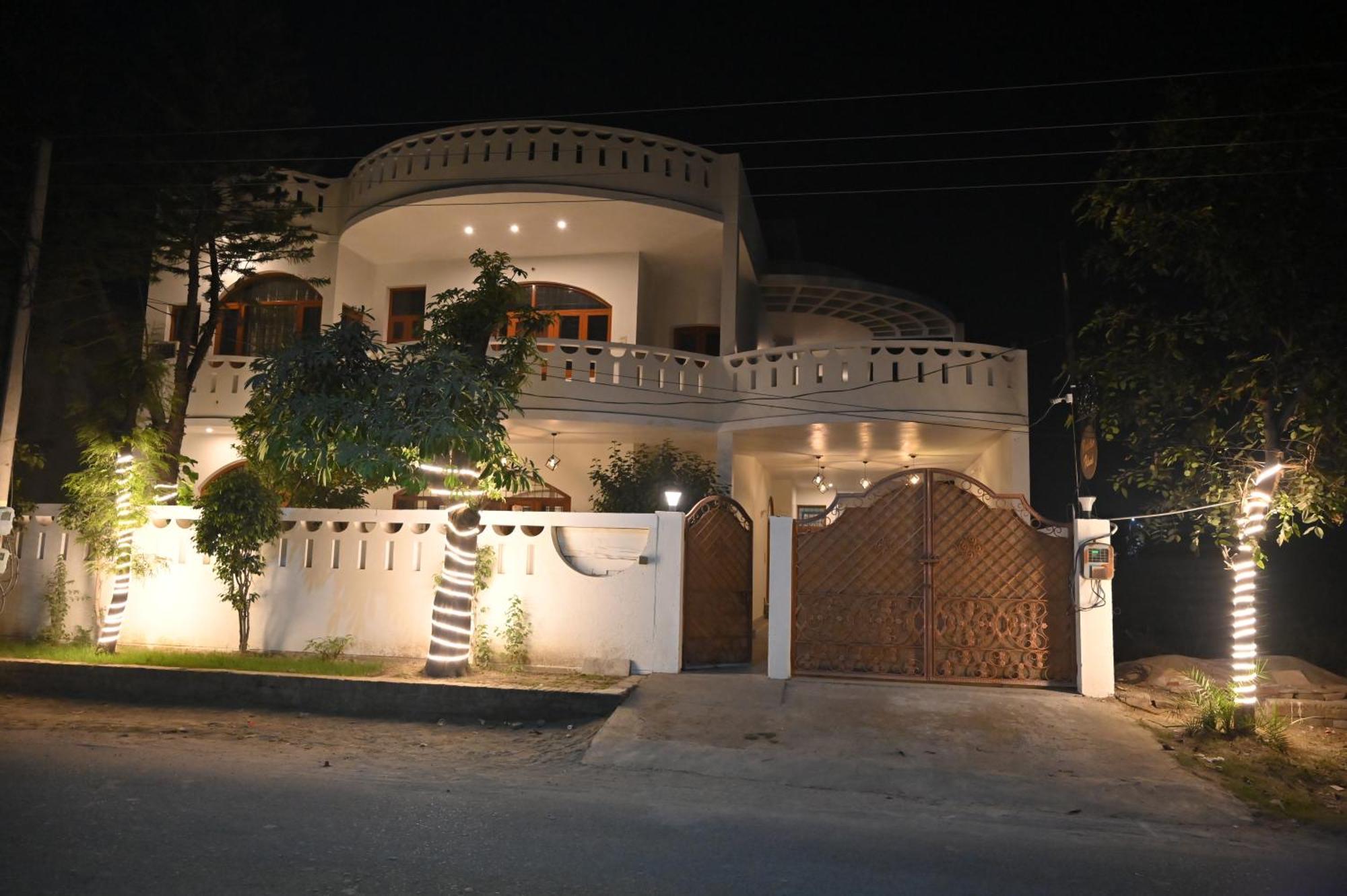Paradise Island Amritsar Bagian luar foto