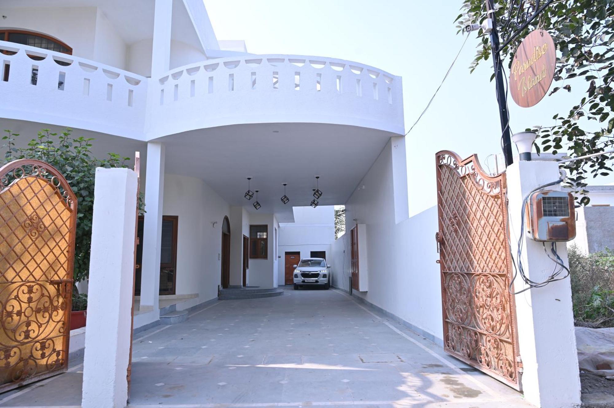 Paradise Island Amritsar Bagian luar foto